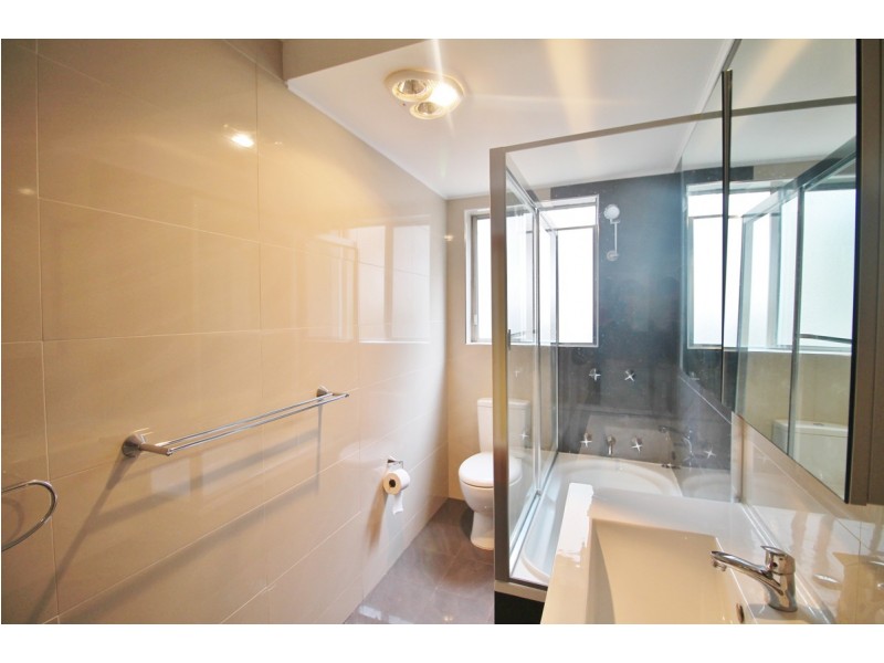 2/210 Oberon Street, Coogee NSW 2034