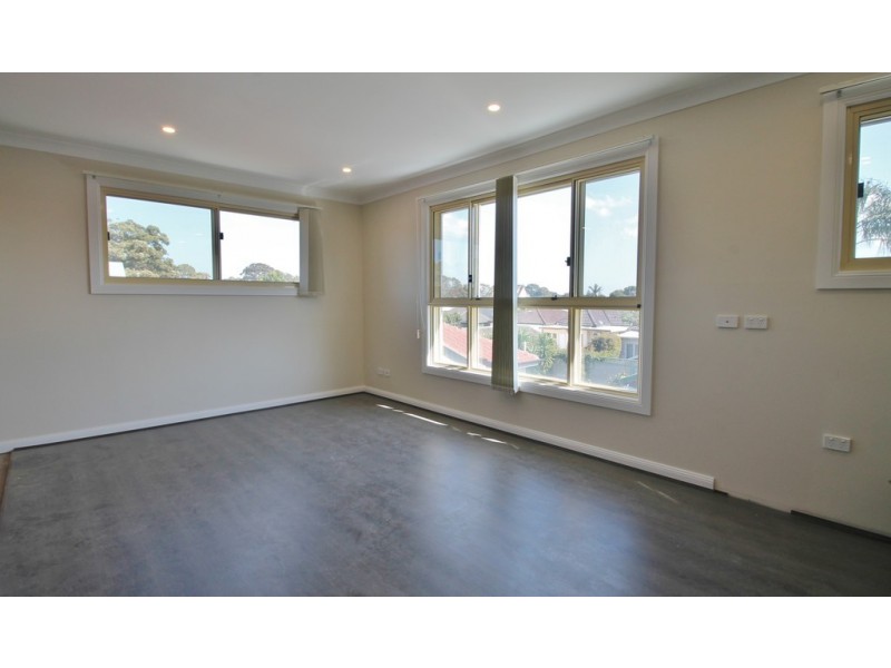 2 Meridian Street, Eastlakes NSW 2018