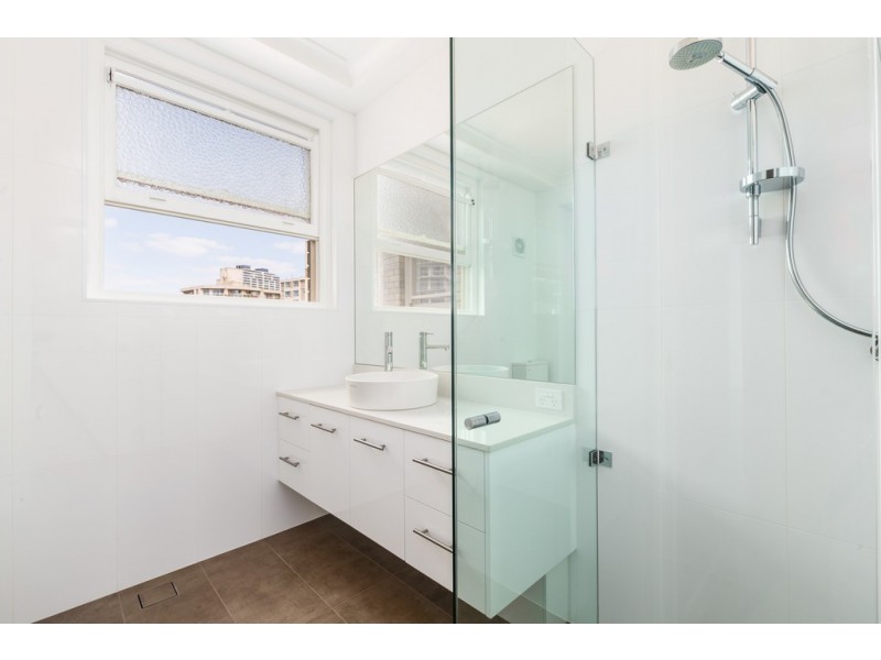 25/22 Roslyn Gardens, Elizabeth Bay NSW 2011