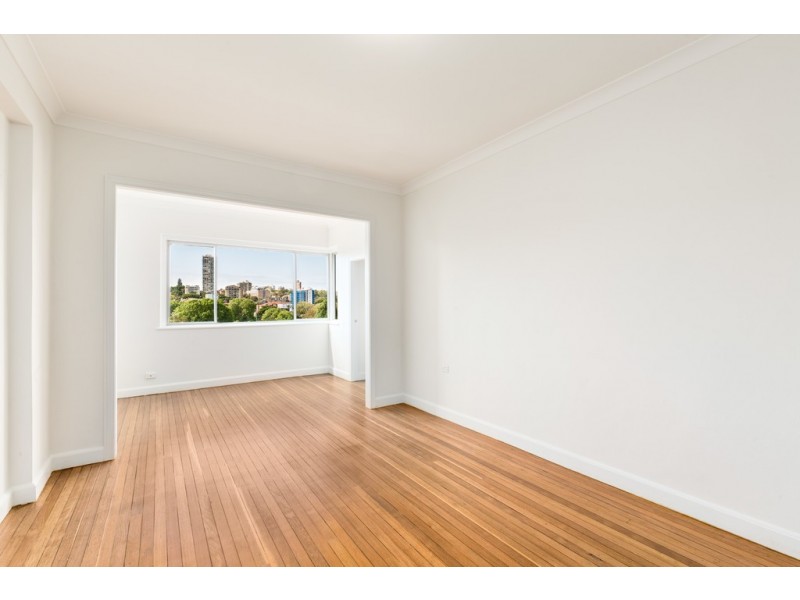 25/22 Roslyn Gardens, Elizabeth Bay NSW 2011