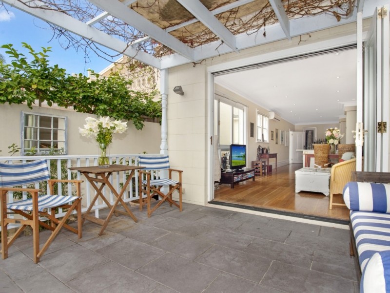 82 Bondi Road, Bondi NSW 2026