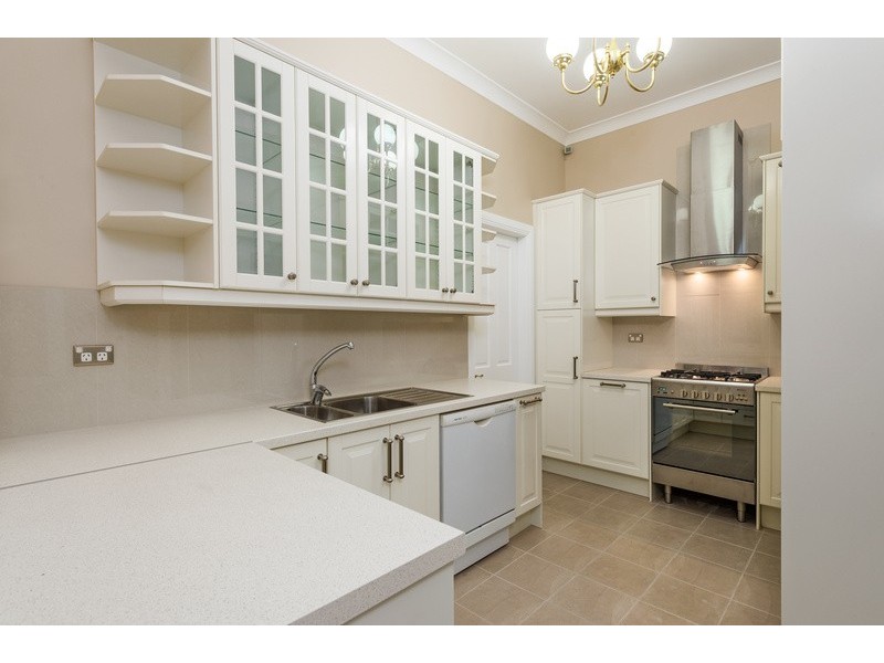 4 Grosvenor Street, Kensington NSW 2033