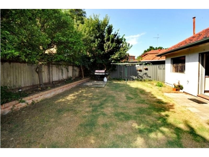 8 Fraser Street, Eastgardens NSW 2036