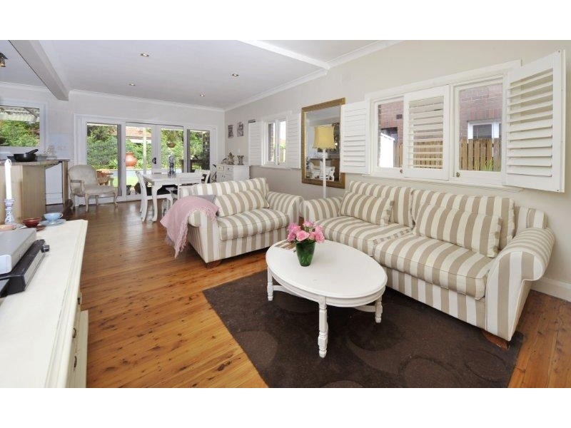 15 Flora Street, Mascot NSW 2020