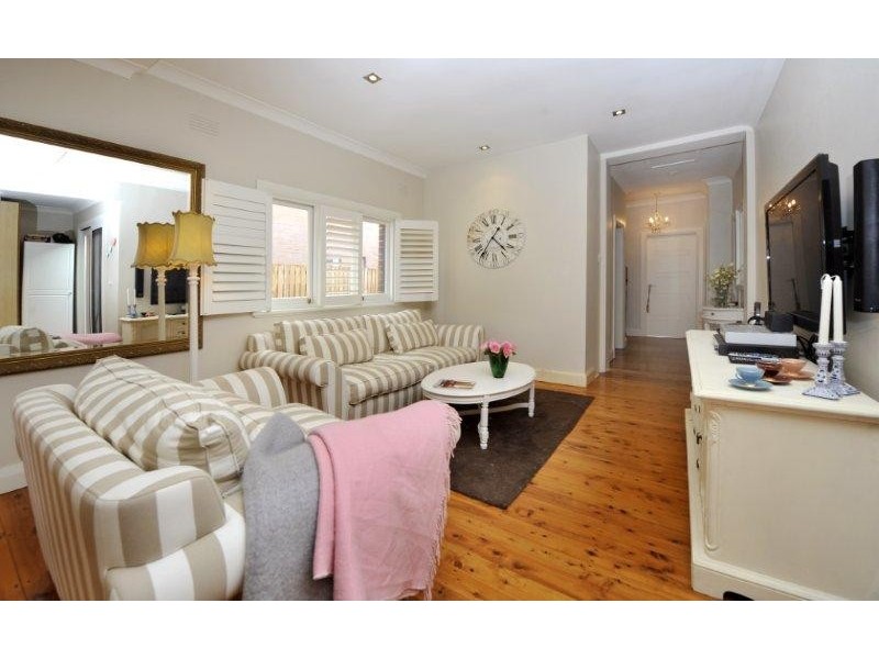 15 Flora Street, Mascot NSW 2020