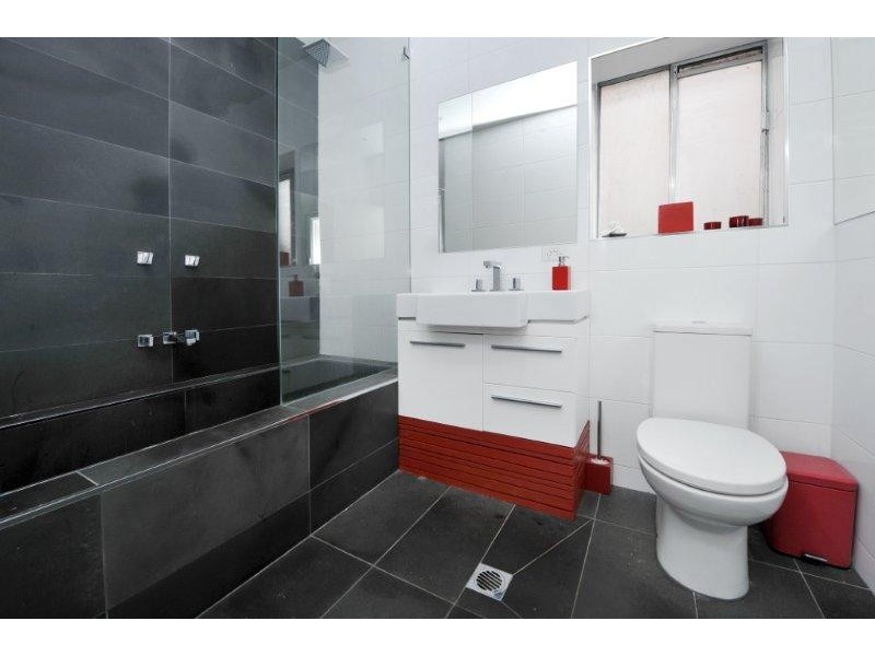 15 Flora Street, Mascot NSW 2020