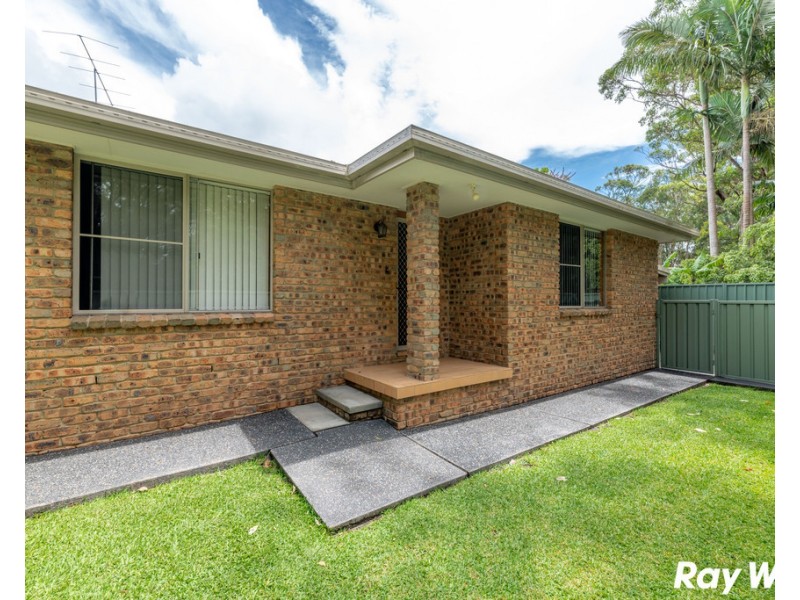 2/32 Hind Avenue, Forster NSW 2428