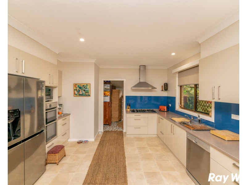 209 The Lakes Way, Forster NSW 2428