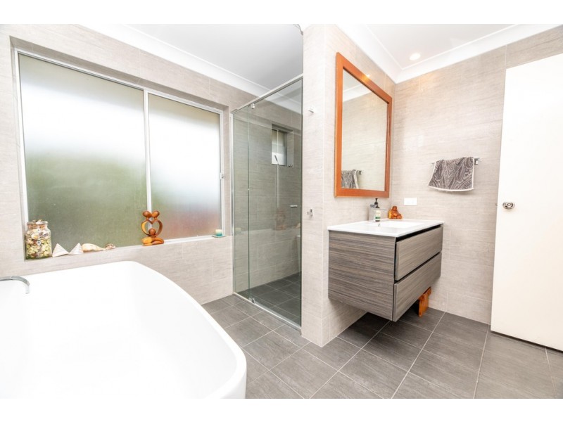 213 The Lakes Way, Forster NSW 2428