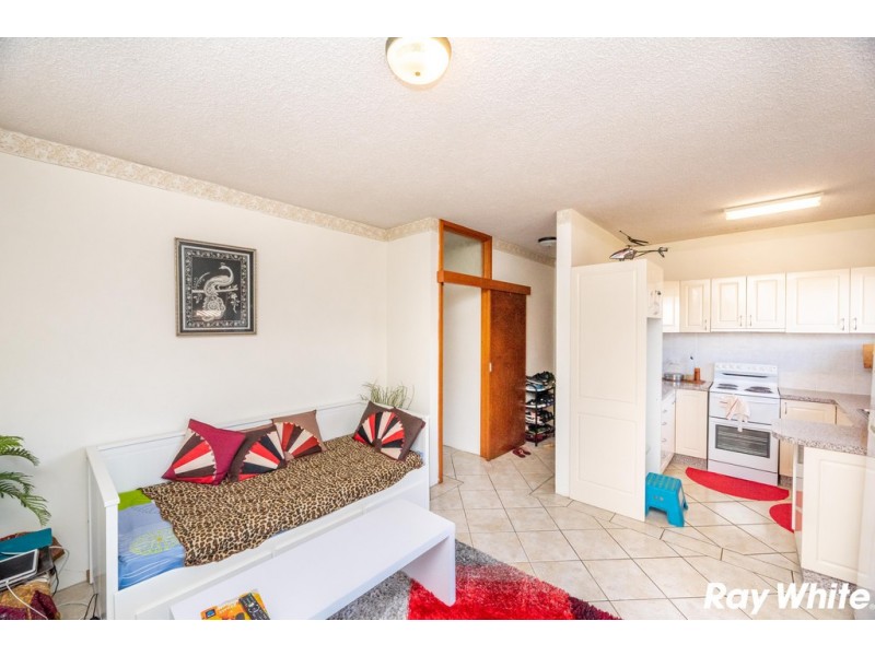 2/12-14 Beach Street, Forster NSW 2428