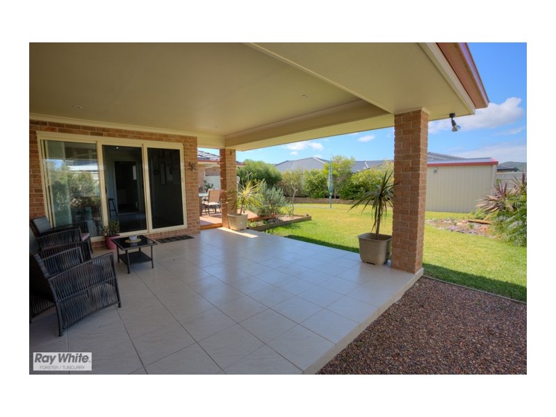 10 Wirrana Circuit, Forster NSW 2428