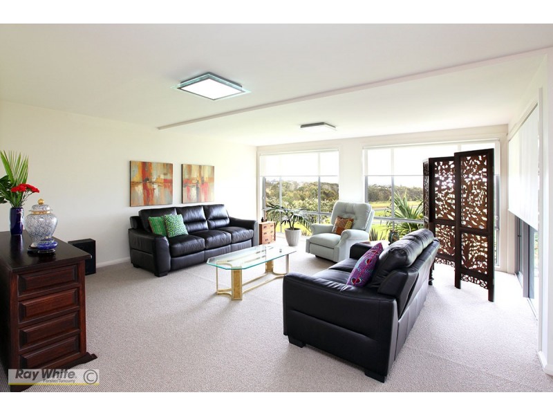 16 Torquay Circuit, Red Head NSW 2430