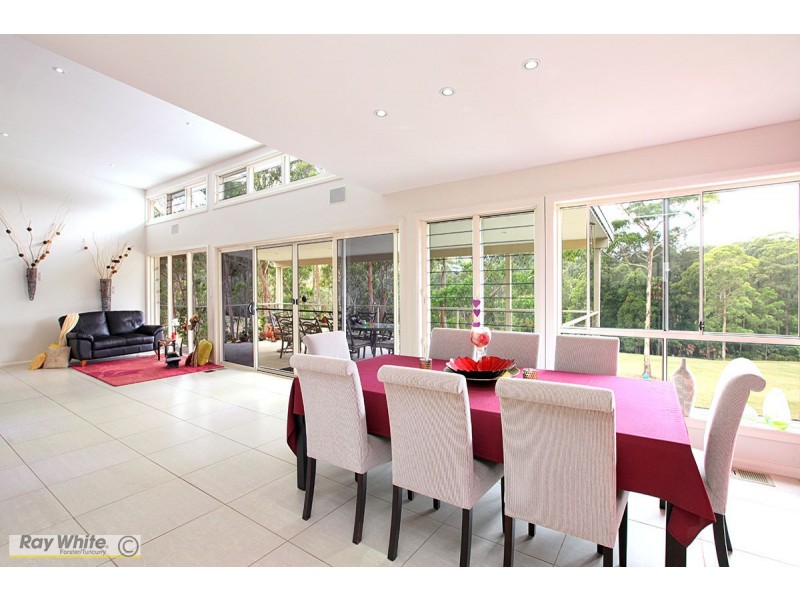 49 Hilltop Parkway, Tallwoods Village NSW 2430