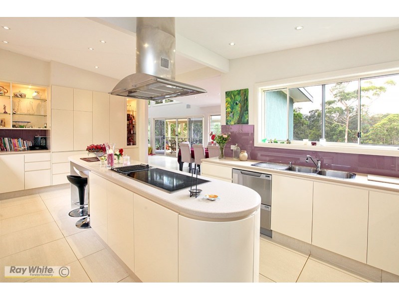 49 Hilltop Parkway, Tallwoods Village NSW 2430