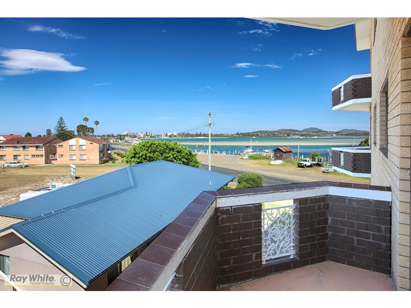 4/17 Point Road, Tuncurry NSW 2428