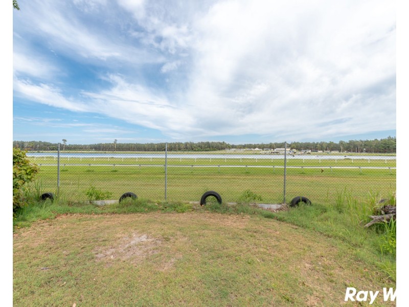 14 Tulloch Road, Tuncurry NSW 2428