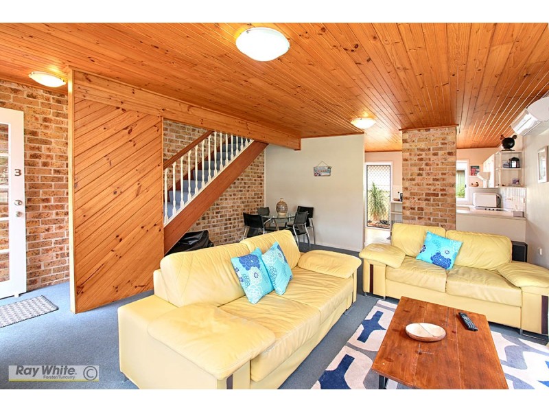 3/4 Stanley Street, Forster NSW 2428