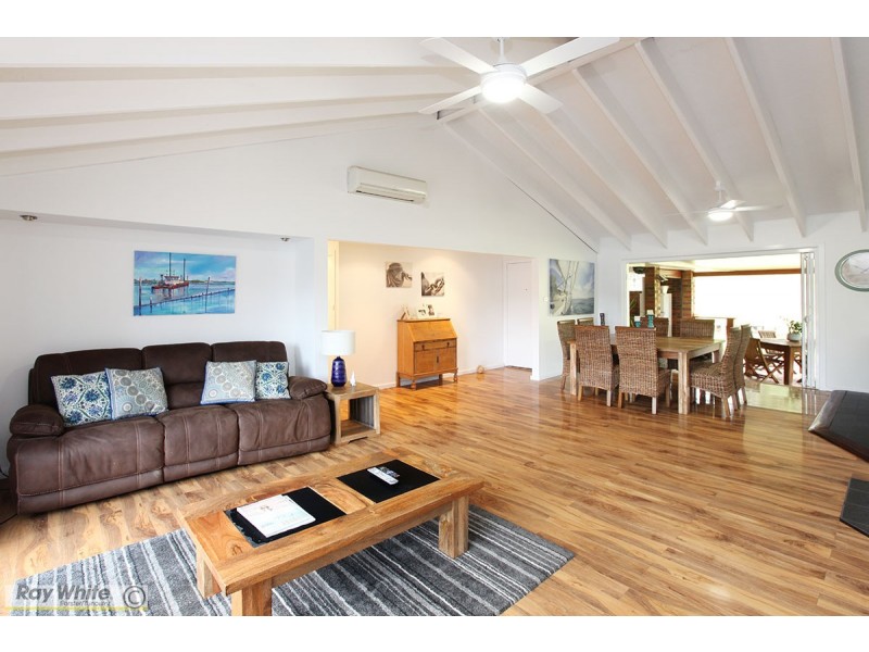 37 Woodlands Drive, Hallidays Point NSW 2430