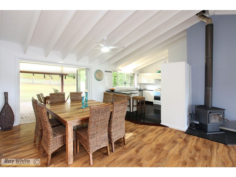 37 Woodlands Drive, Hallidays Point NSW 2430