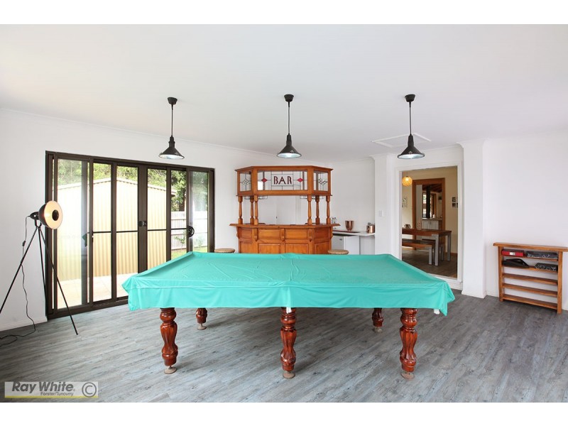18 Oceanic Place, Old Bar NSW 2430