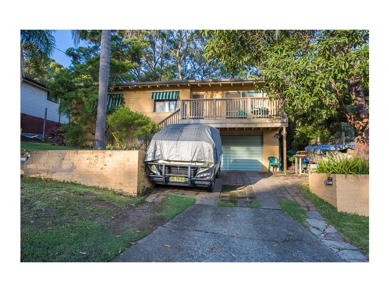 4 Waterview Street, Forster NSW 2428