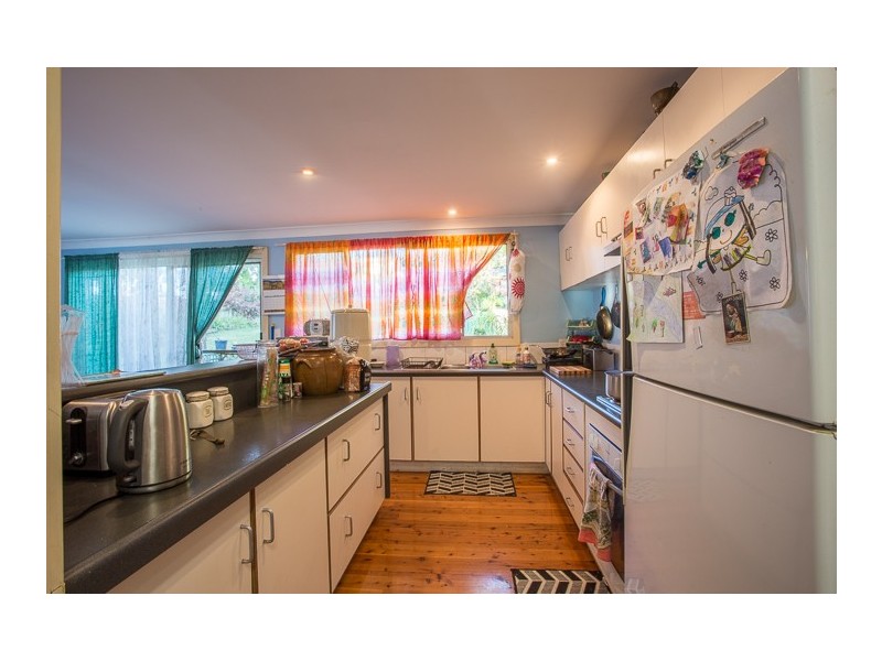 4 Waterview Street, Forster NSW 2428