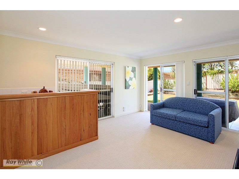 22 Sunbakers Drive, Forster NSW 2428