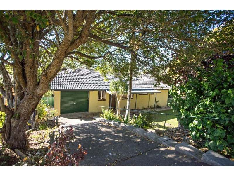 10 Lucas Avenue, Green Point NSW 2428