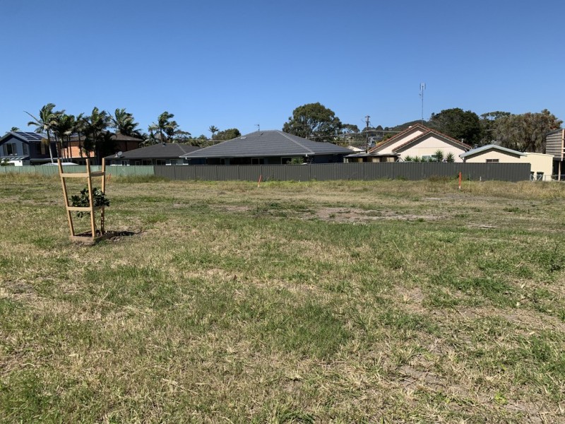 19 Elluisa Close, Forster NSW 2428