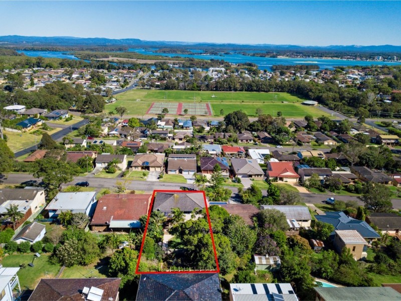 42 Divide Street, Forster NSW 2428