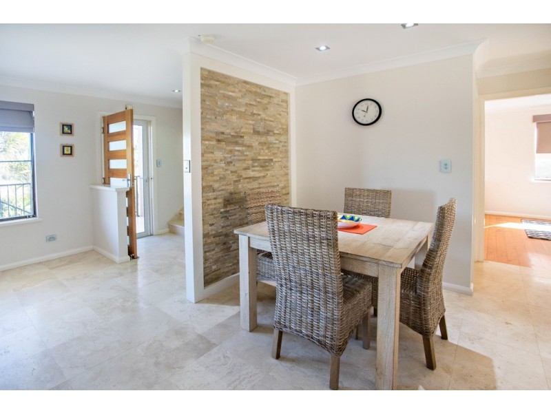 42 Divide Street, Forster NSW 2428