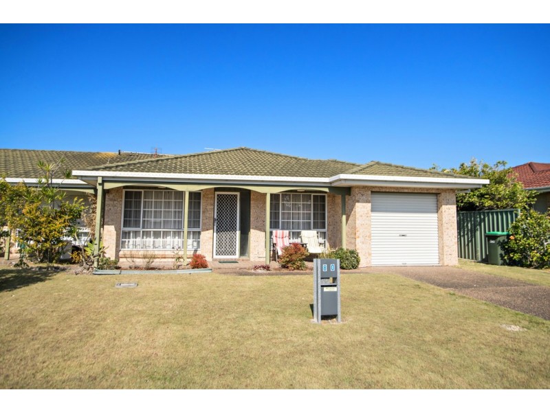 80 Hind Avenue, Forster NSW 2428