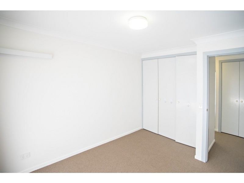 80 Hind Avenue, Forster NSW 2428