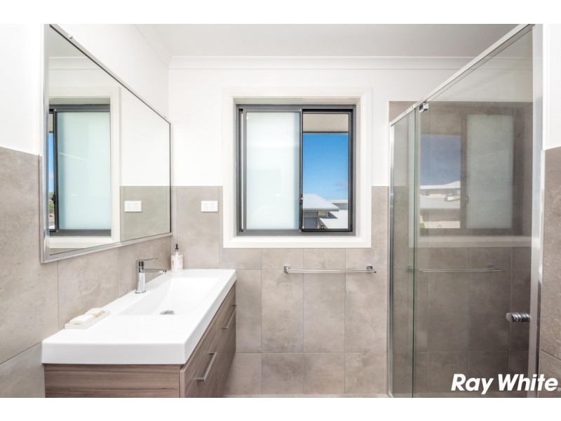 1/103 Kularoo Drive, Forster NSW 2428