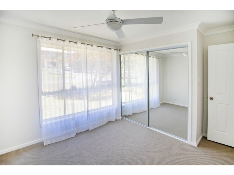 24 Seabreeze Parade, Green Point NSW 2428