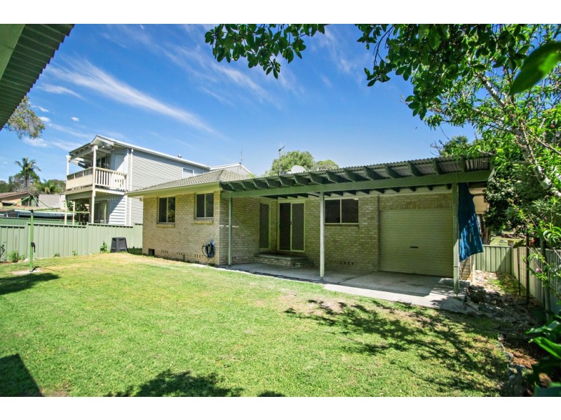 24 Seabreeze Parade, Green Point NSW 2428