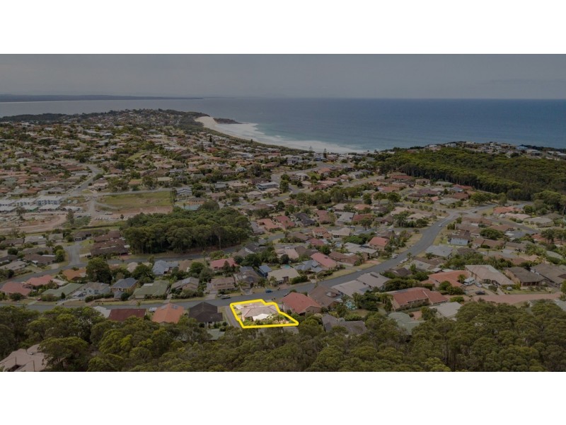 64 Karloo Street, Forster NSW 2428