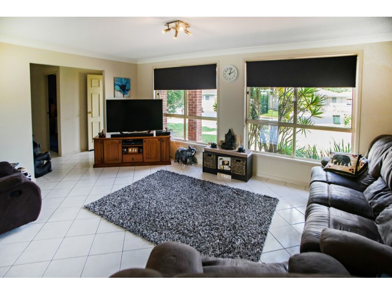 4 Greenview Close, Forster NSW 2428