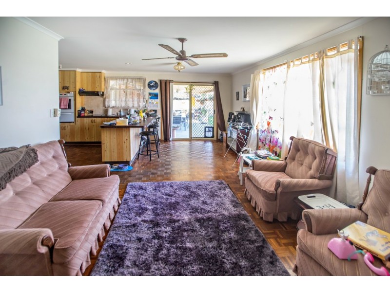 54 Mayers Drive, Tuncurry NSW 2428