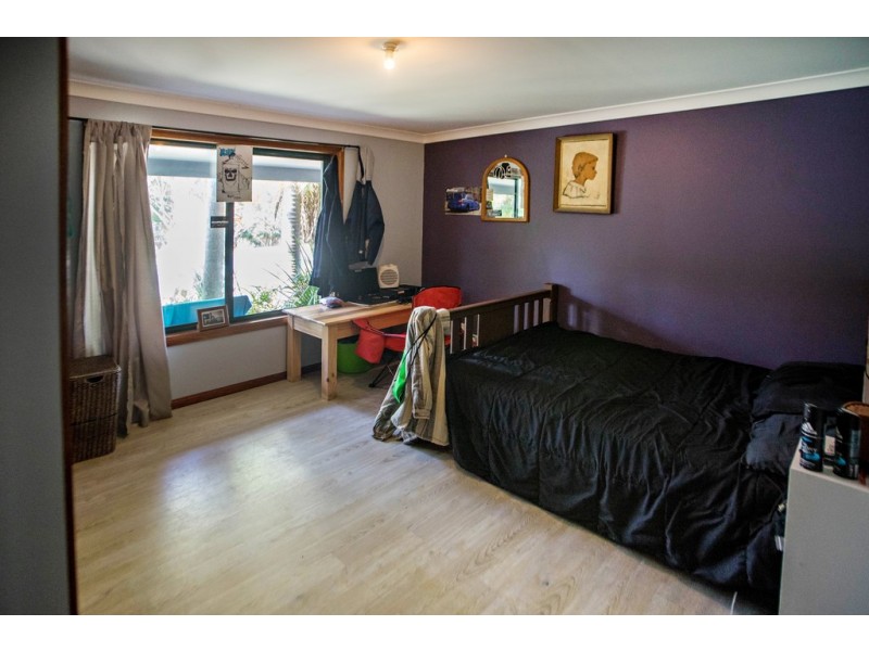 100 Green Point Drive, Green Point NSW 2428