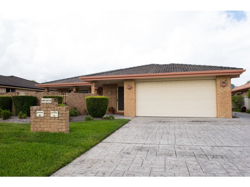 1/12 Cedar Grove, Forster NSW 2428