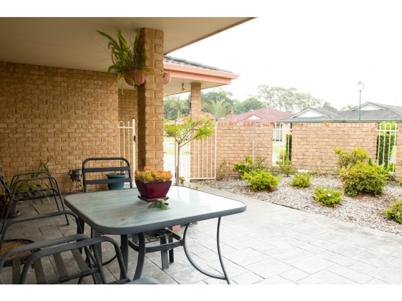 1/12 Cedar Grove, Forster NSW 2428