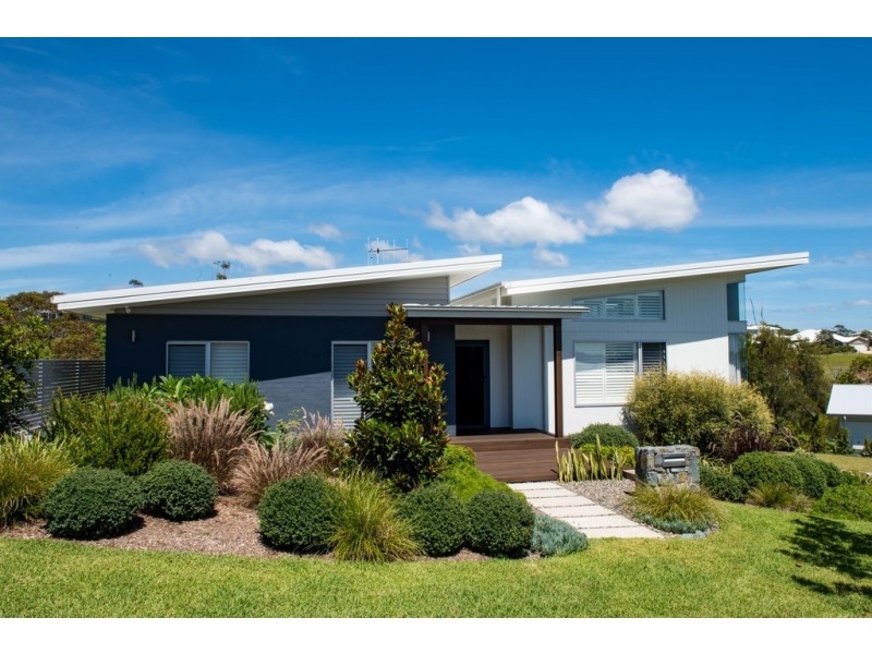 43 Cottesloe Circuit, Red Head NSW 2430