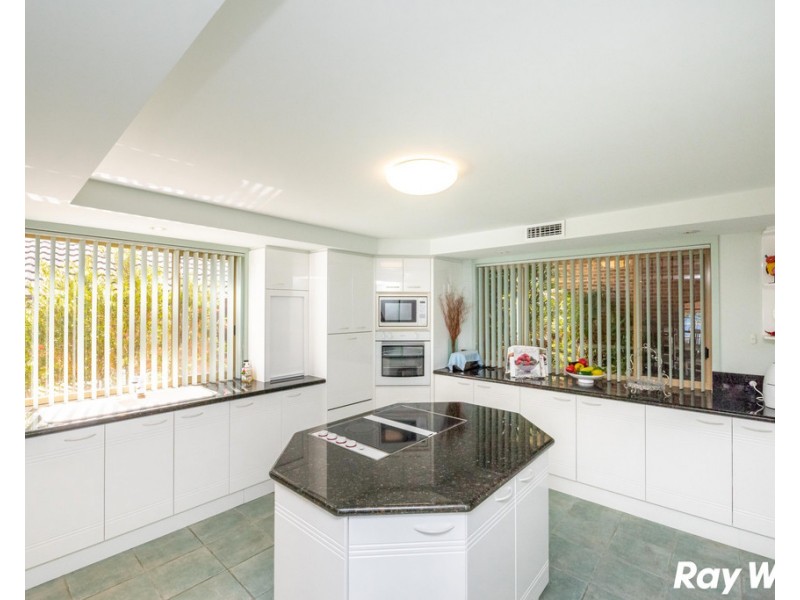 43 Green Point Drive, Green Point NSW 2428