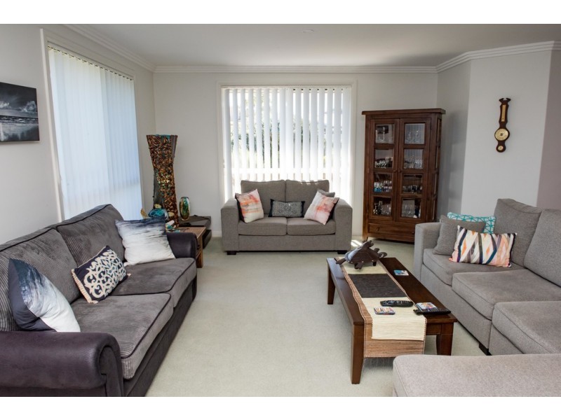 128 Kularoo Drive, Forster NSW 2428