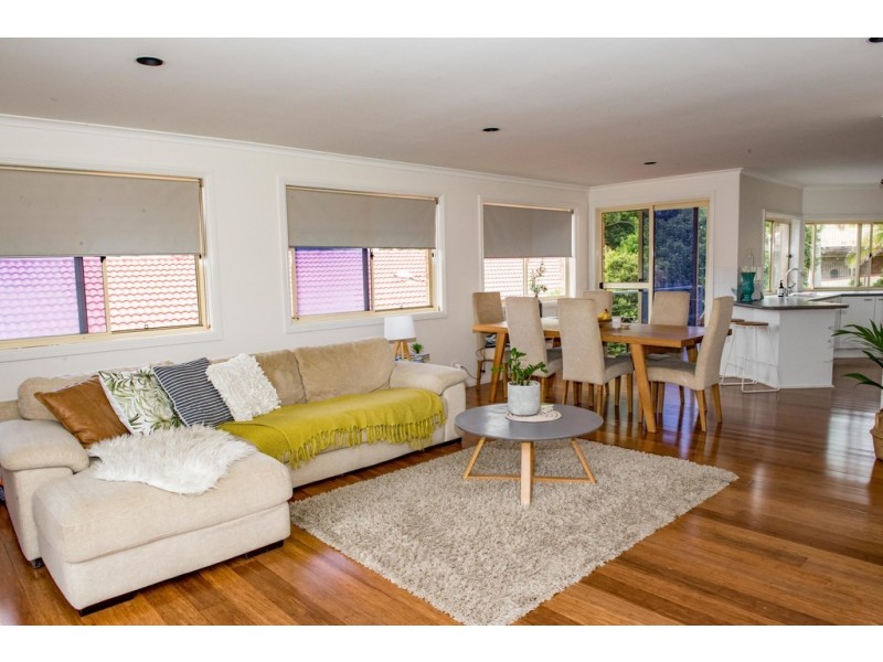 2 Cocos Crescent, Forster NSW 2428