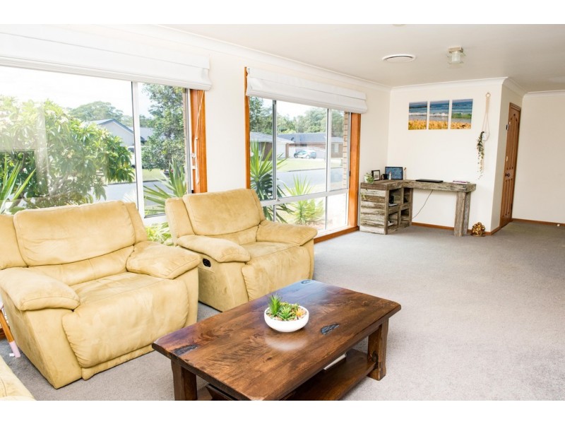 14 Mayers Drive, Tuncurry NSW 2428