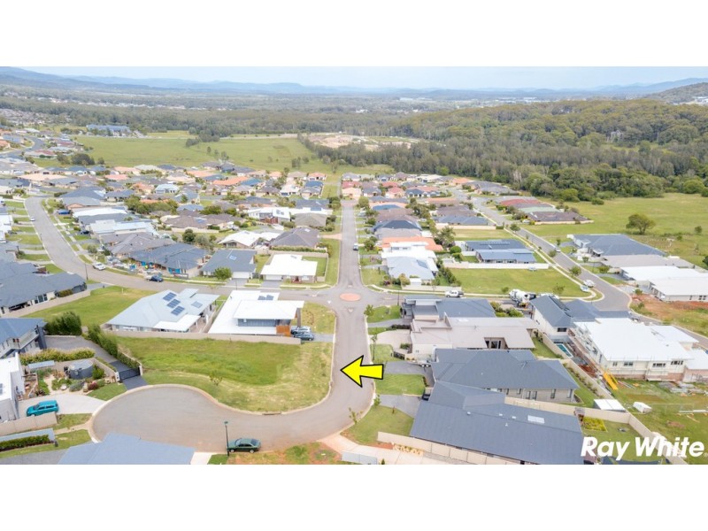 4 Jonathan Place, Forster NSW 2428