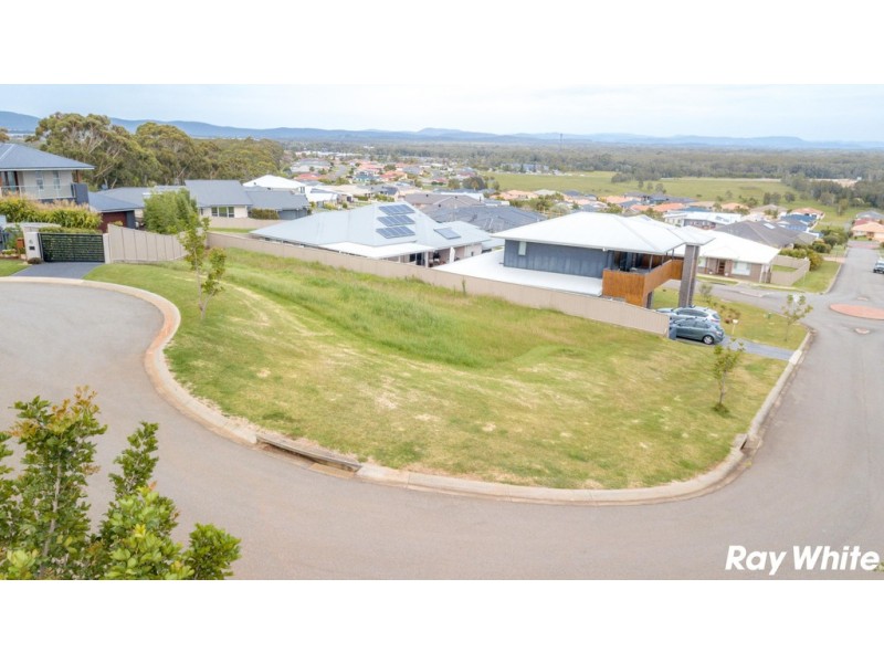 4 Jonathan Place, Forster NSW 2428