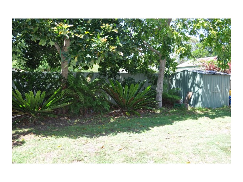 18 Tree View Place, Forster NSW 2428